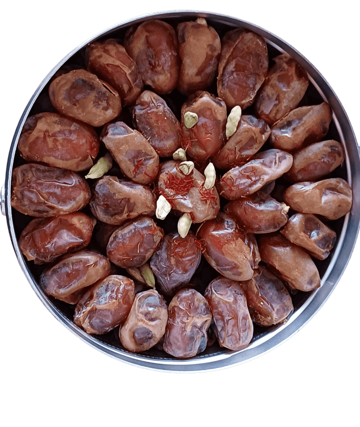 تمر بالهيل والزعفران علبة حديد كبير التمر تمر بالهيل والزعفران علبة حديد كبير